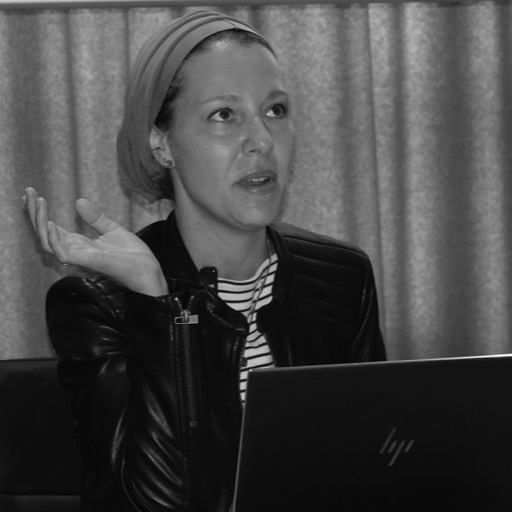 Laura Mora (Queen's University Belfast, UK) photo: Yvonne Howard-Bunt