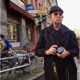 Gary R. Bunt, Berlin, 2022