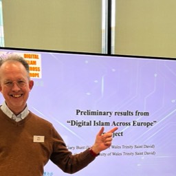 Prof. Gary R. Bunt, Recovira Conference, 2024