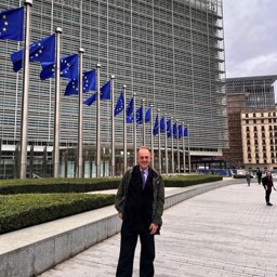 Prof. Gary R. Bunt, European Commission, Brussels, Oct 2025