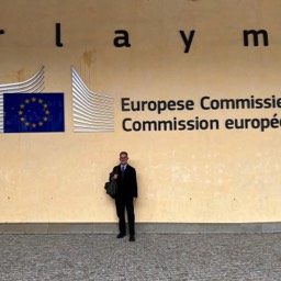 Prof. Gary R. Bunt, European Commission, Brussels, Oct 2025